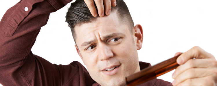 11 způsobů, jak zastavit vypadávání vlasů